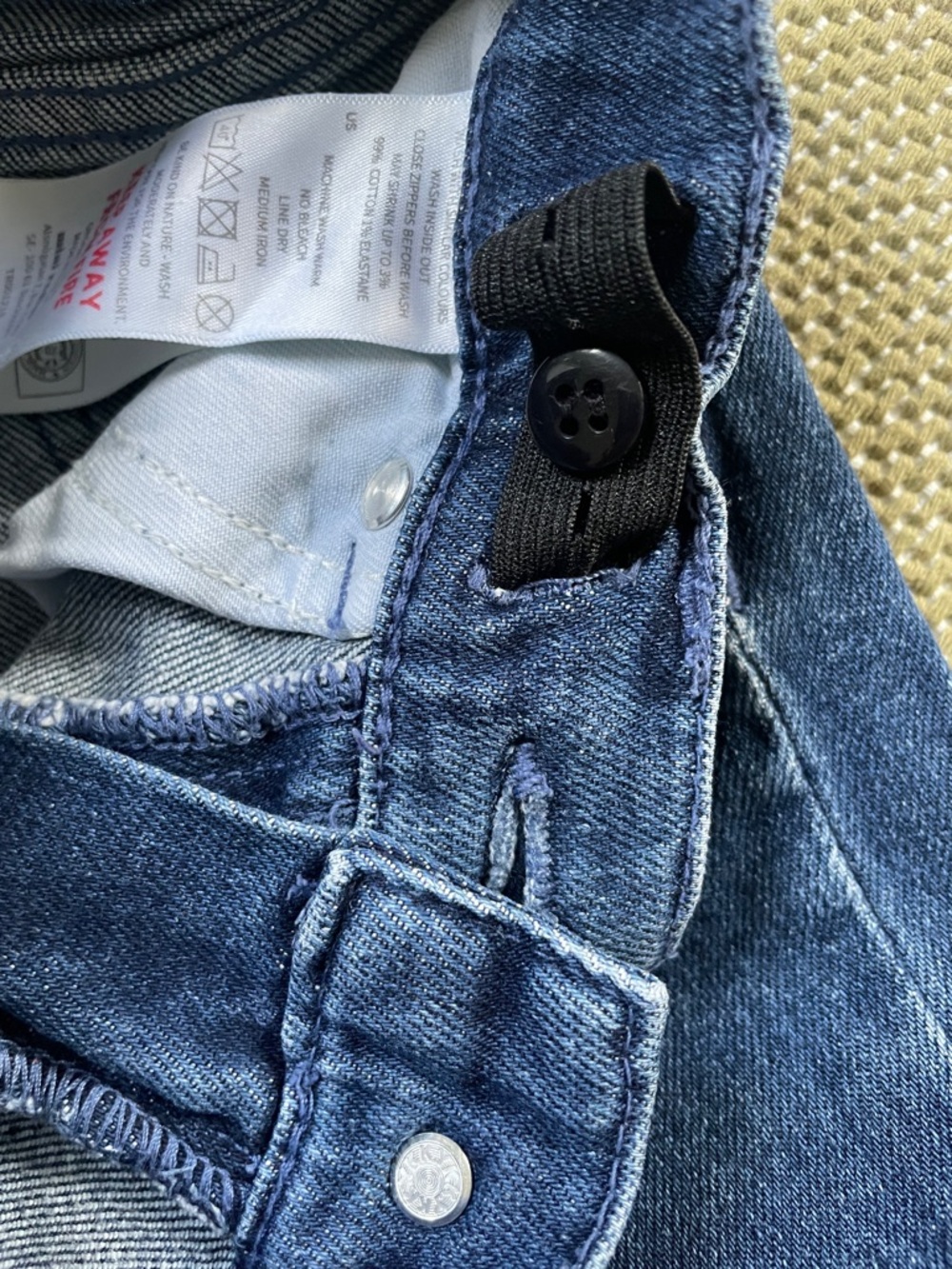 Mini Rodini Kids Jeans with Embroidered Pockets - Picture 4 of 4